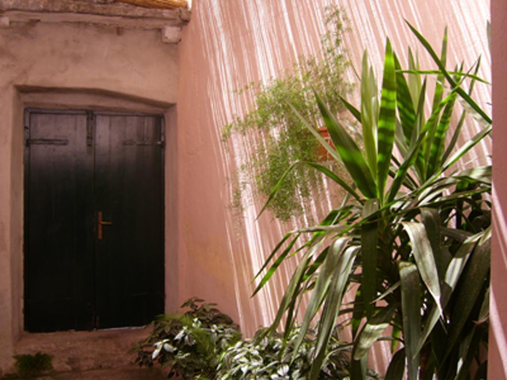 Dobra Apartments Trogir Exterior foto
